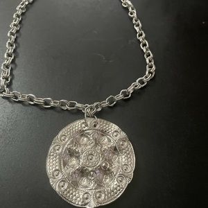 Antique silver plated medallion pendant link necklace
